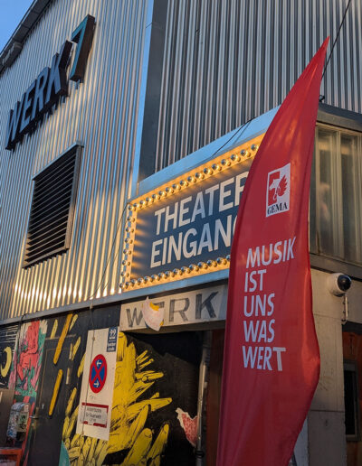 Gesang am Piano für die GEMA zur MGV 2025